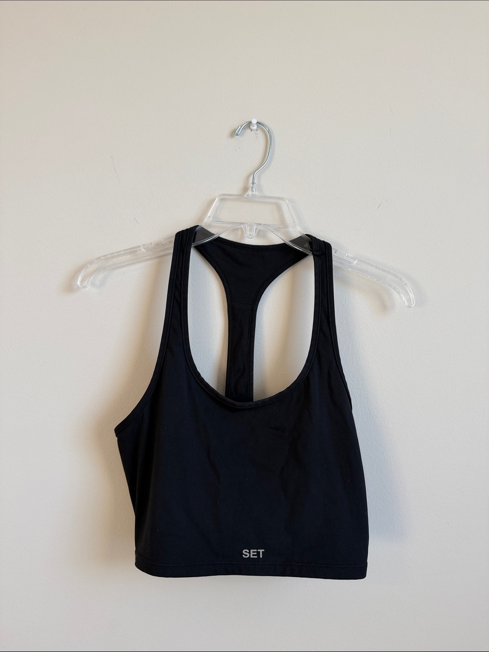 SET Active Black Sportbody Crop Sports Bra Tank Top Racerback Medium Onyx